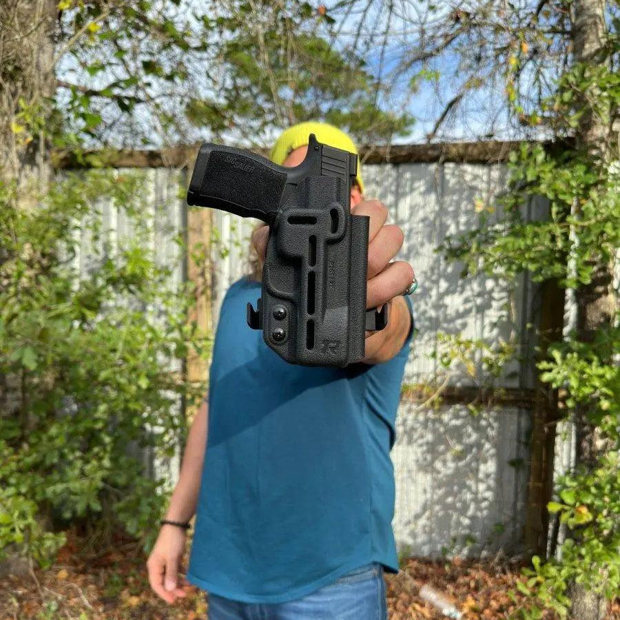 What Makes a Good Holster? Key Features You Shouldn’t Ignore